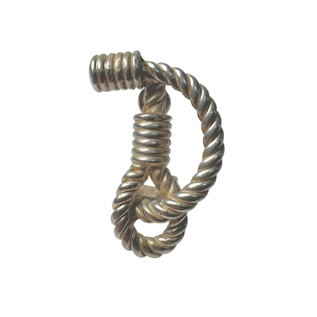Hermes Rope Twist Audienne Earring (Single Earring) 925 Sterling Silver Women's: --- Catalog ---Category: SizeSize (HxWxD): 30.00mm x 18.00mm / 1.18'' x 0.71''Category: DesignType: Clip earringsColor: SilverGender: WomenMaterial: Silver 925Single earring: YesCategory: GeneralBrand