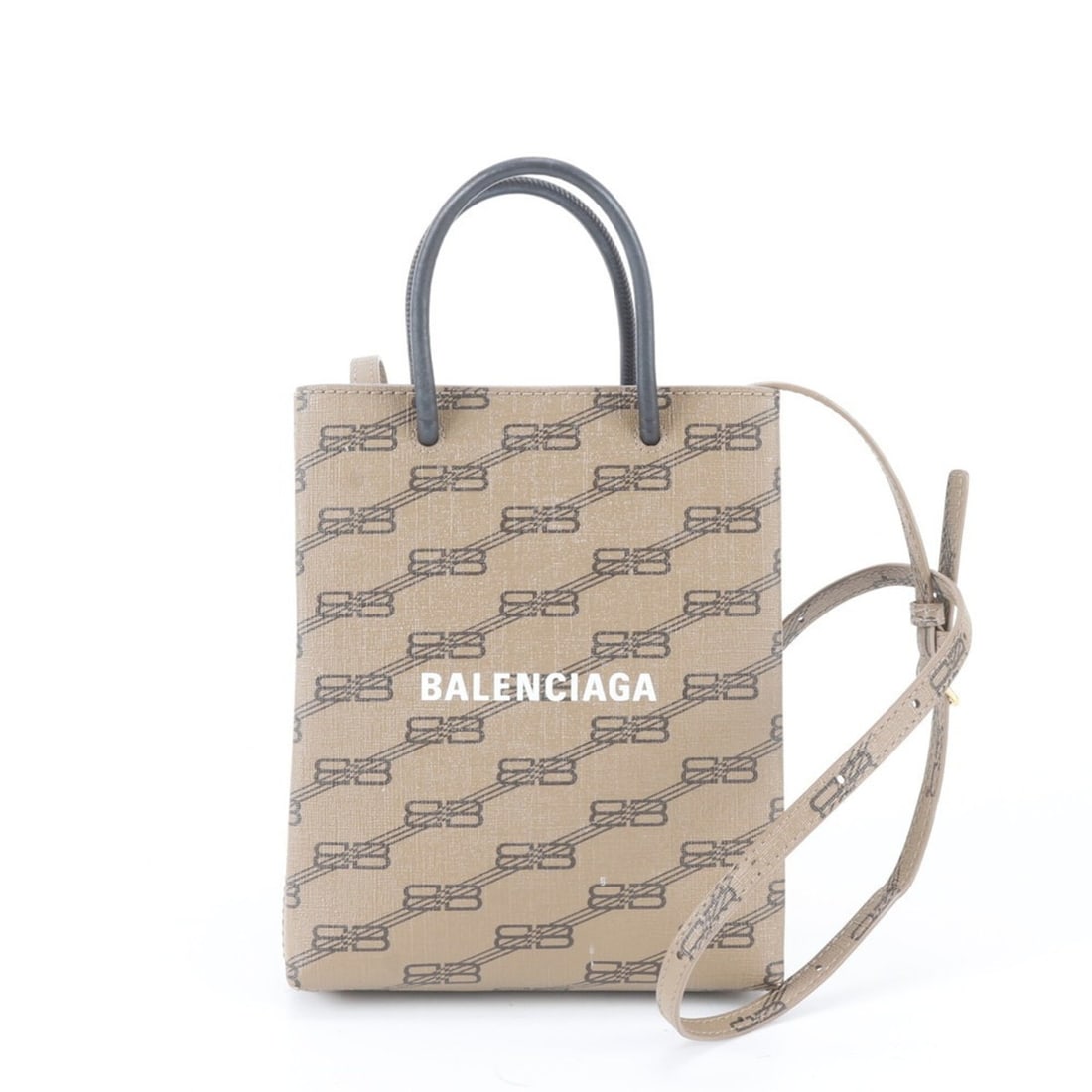 Balenciaga BB Monogram Large Shopping Bag, Leather, 2-Way Shoulder Women's: --- Catalog ---Category: SizeSize (HxWxD): 21cm x 17cm x 6cm / 8.26'' x 6.69'' x 2.36''Category: DesignType: Shopping bag, Shoulder bagColor: BrownGender: WomenMaterial: Leather , Coated canvas Catego