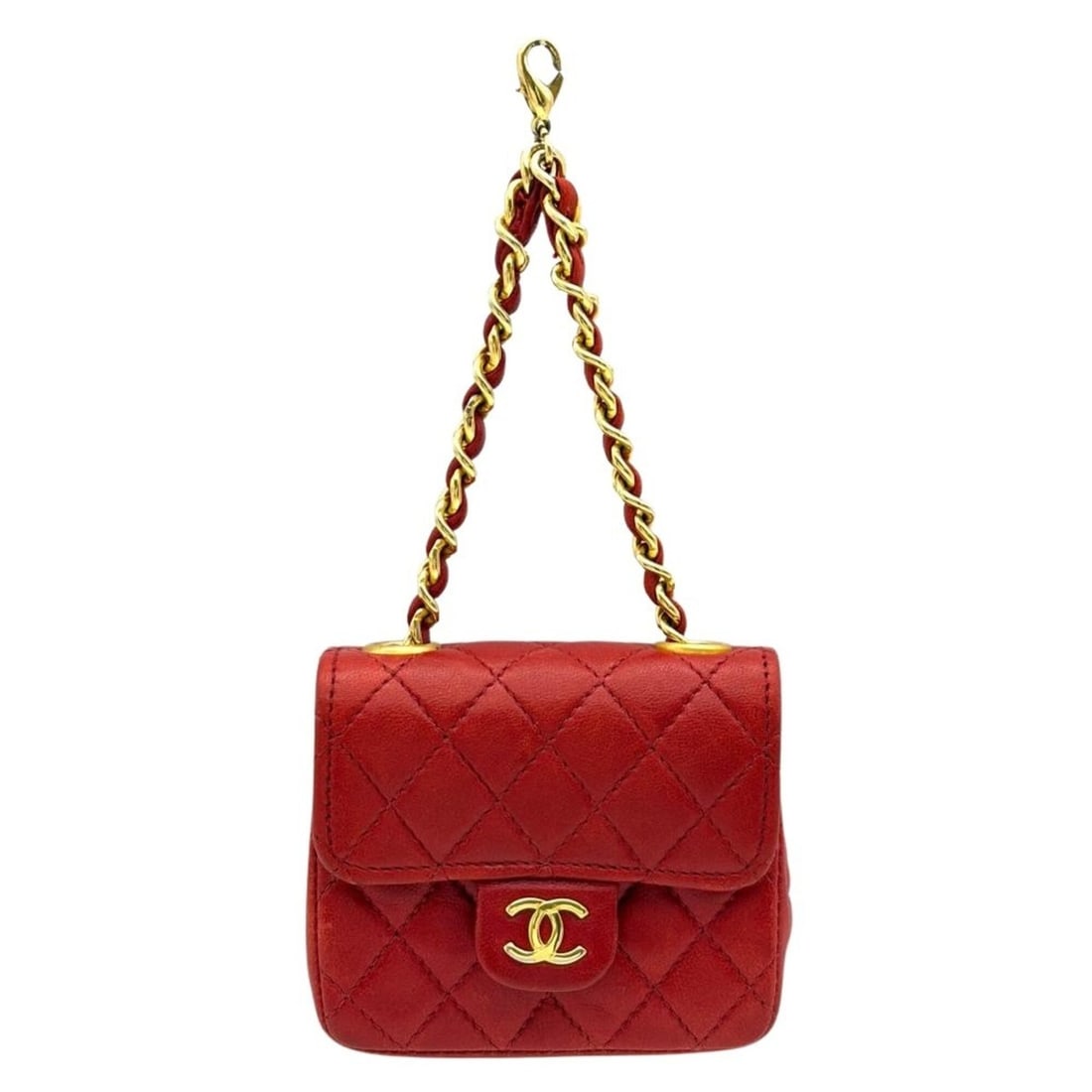 Chanel Mini Matelassé Chain Handbag Pouch, Lambskin, Red with Gold Hardware, Accessory Bag Charm,: --- Catalog ---Category: SizeHandle Drop: 10.00cm / 3.94''Size (HxWxD): 7.5cm x 8cm x 3.5cm / 2.95'' x 3.14'' x 1.37''Category: DesignType: HandbagColor: Red colorGender: WomenMaterial: Leather Hardwa