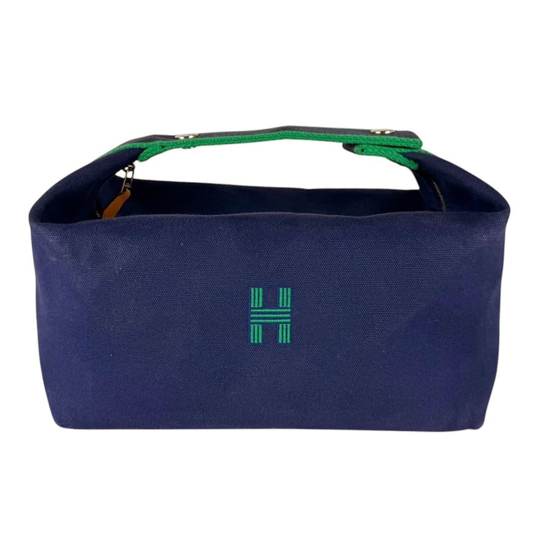 Hermes HERMES Handbag Bride à Black GM Canvas Blue Green Women's z10719: --- Catalog ---Category: SizeSize (HxWxD): 12cm x 25cm x 15cm / 4.72'' x 9.84'' x 5.9''Category: DesignType: PouchColor: Blue, GreenGender: WomenMaterial: Canvas Category: GeneralBrand: HermesCountry 
