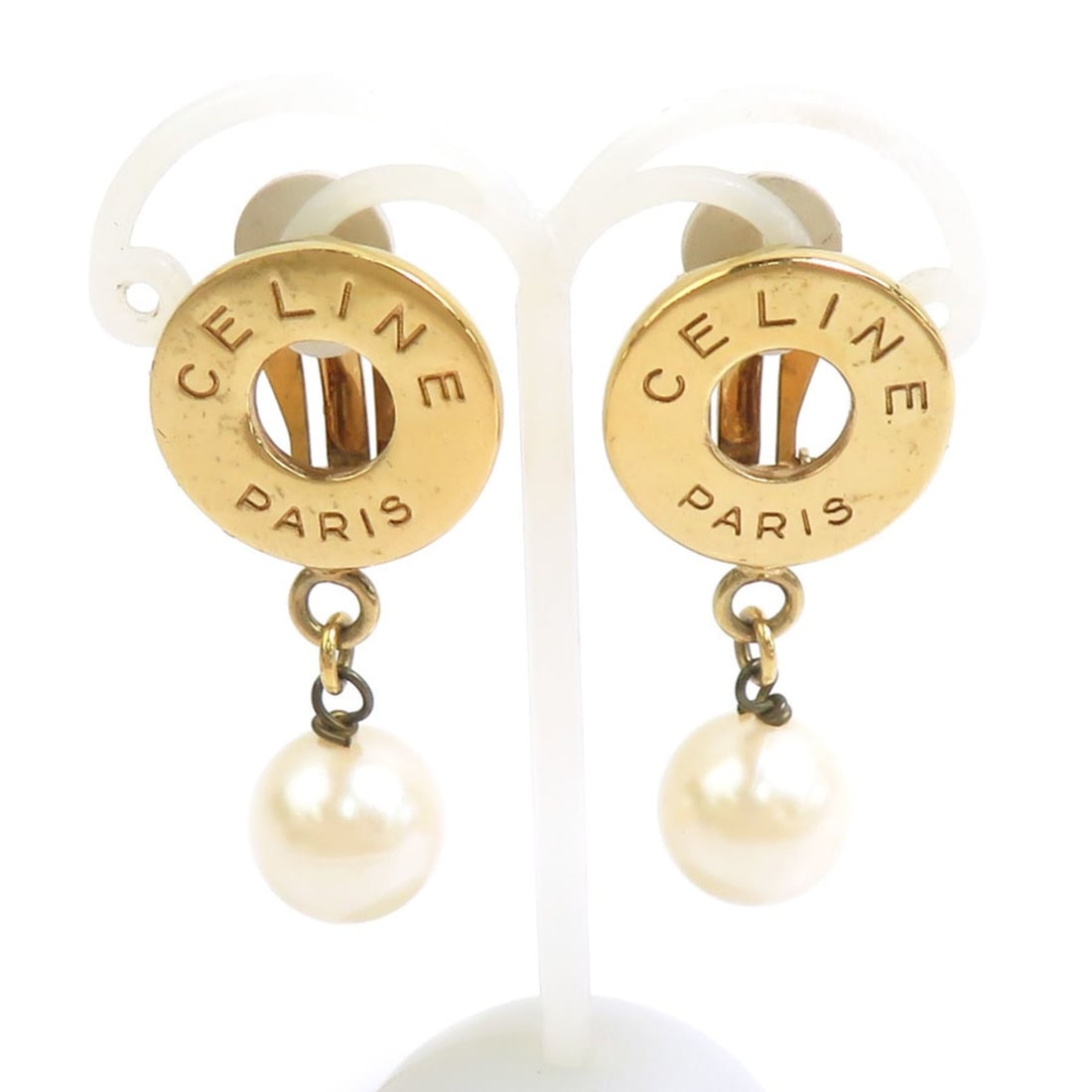 Celine CELINE Earrings Metal Faux Pearl Gold White Women's h32447a: --- Catalog ---Category: SizeSize (HxWxD): 42.00mm x 20.00mm / 1.65'' x 0.79''Category: DesignType: Clip earringsColor: Gold, WhiteGender: WomenMaterial: Artificial pearl, MetalCategory: GeneralBrand: