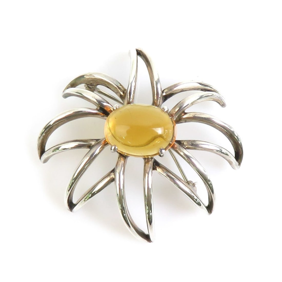 Tiffany & Co. Fireworks Brooch, Sterling Silver 925, Citrine, Silver, Orange, Women's, h32443i: --- Catalog ---Category: SizeSize (HxWxD): 4.5cm x 4.7cm / 1.77'' x 1.85''Category: DesignType: BroochColor: Orange, SilverGender: WomenMaterial: Silver 925Category: GeneralBrand: Tiffany--- Item List