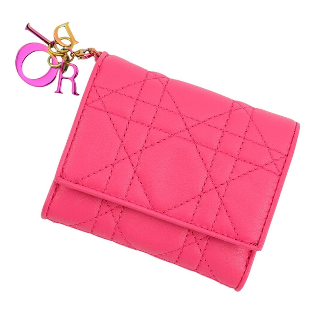 Christian Dior Tri-fold Wallet Lady Lotus Cannage S01814NEE Japan Limited Edition WALLET: --- Catalog ---Category: SizeSize (HxWxD): 9cm x 10cm / 3.54'' x 3.93''Category: DesignType: Wallet (tri-fold)Color: PinkGender: WomenMaterial: Leather Inner Pocket: Bill slot 1, Coin purse 1, Card sl