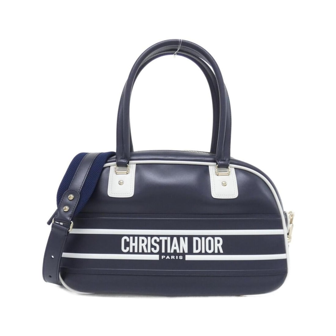 Christian Dior Vibe Medium M6204OOBR Boston Bag: --- Catalog ---Category: SizeWeight: 1.11kg / 2.44lb.Size (HxWxD): 21cm x 34cm x 13cm / 8.26'' x 13.38'' x 5.11''Strap Length: 105cm - 119cm / 41.33'' - 46.85''Handle Length: 45cm / 17.71''Category: D