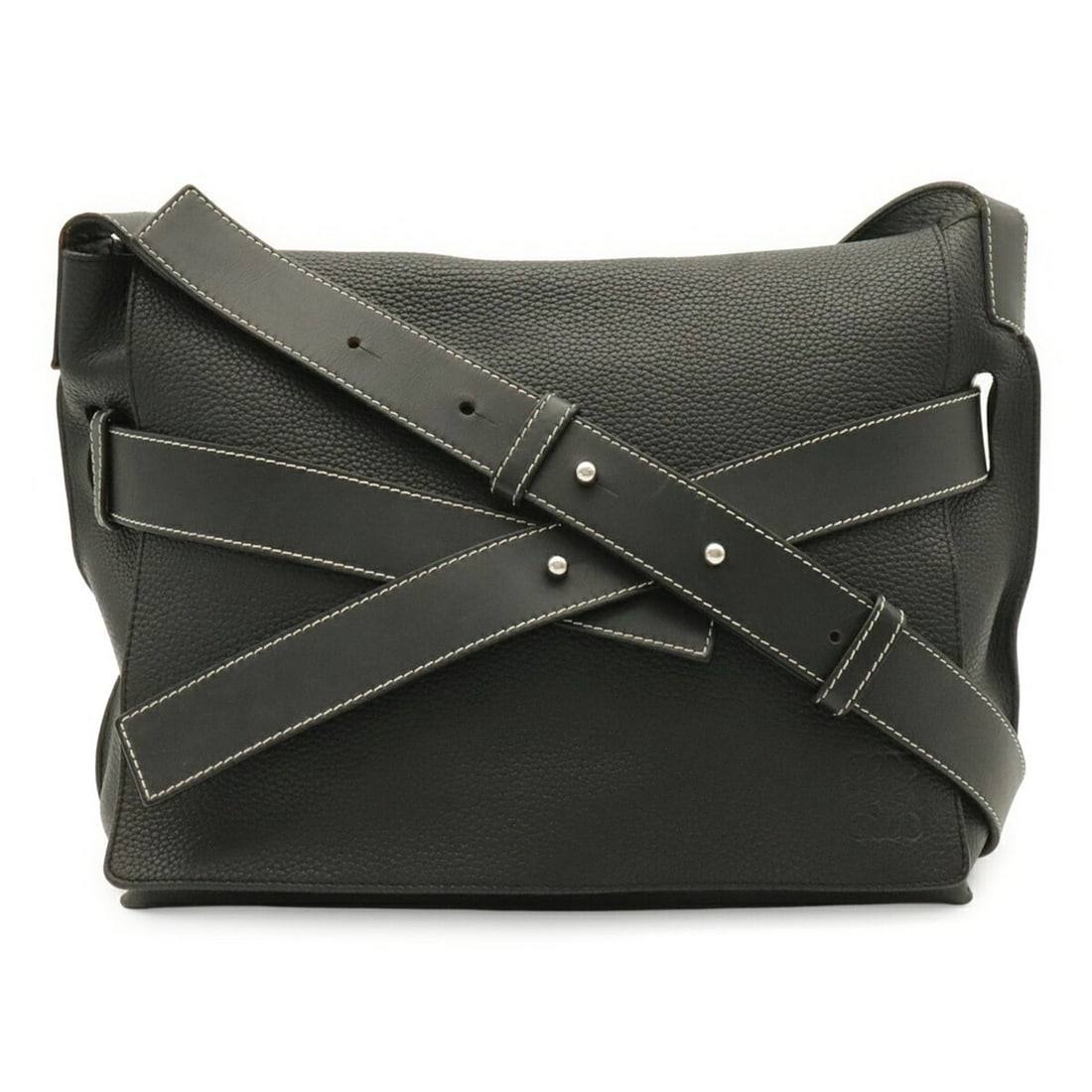 LOEWE Anagram Belt Collection Shoulder Bag Leather Black: --- Catalog ---Category: SizeSize (HxWxD): 27cm x 29.5cm x 11cm / 10.62'' x 11.61'' x 4.33''Category: DesignType: Shoulder bagColor: BlackGender: WomenMaterial: Leather Category: GeneralBrand: LoeweCo