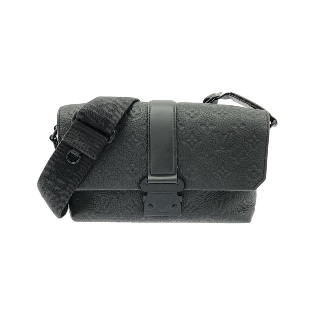 Louis Vuitton Taurillon Monogram S Cape Messenger M23741 Shoulder Bag: --- Catalog ---Category: SizeWeight: 960g / 2.11lb.Size (HxWxD): 18cm x 31cm x 8cm / 7.08'' x 12.2'' x 3.14''Strap Length: 122cm / 48.03''Category: DesignType: Shoulder bagColor: BlackGender: Women,Me