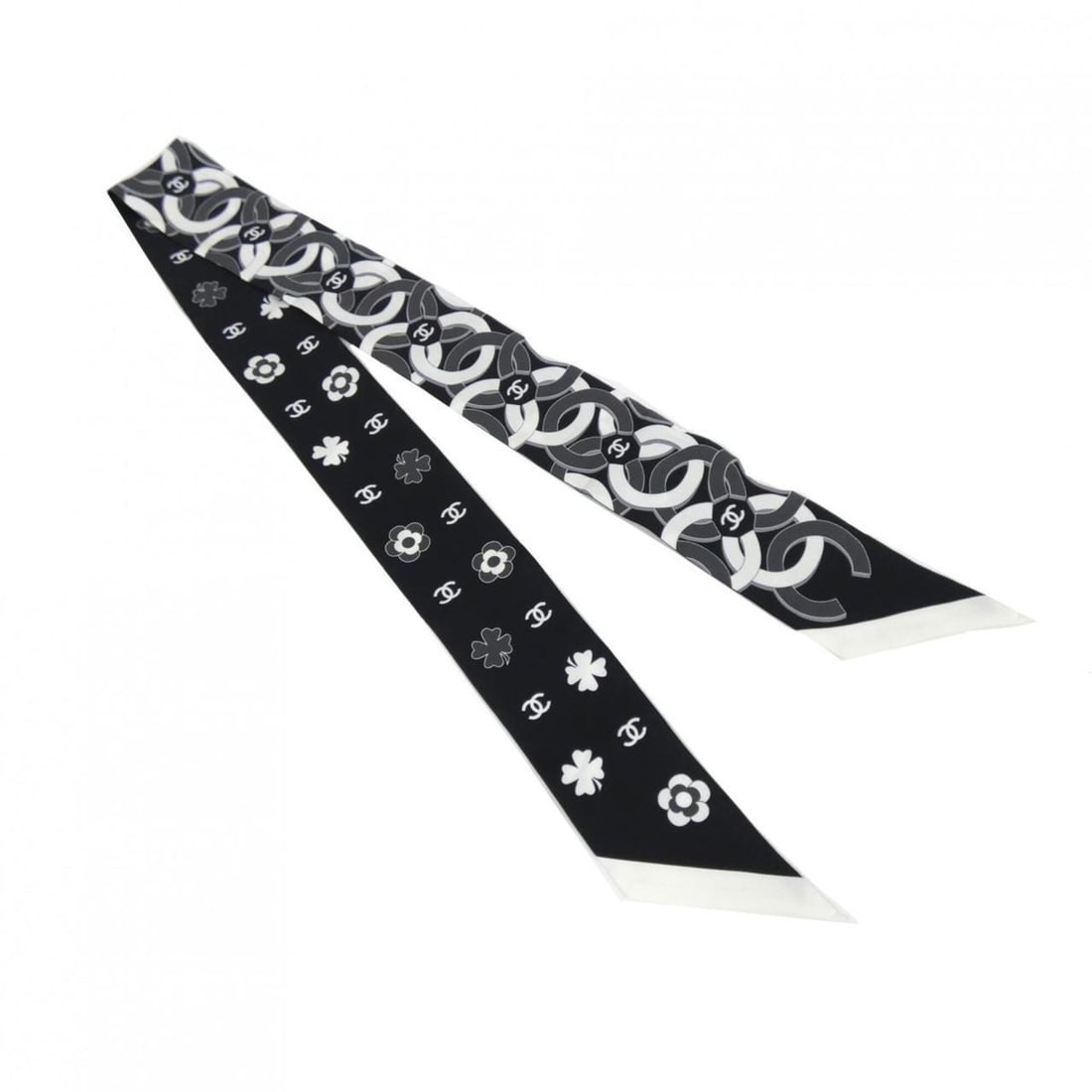 Chanel hairband: --- Catalog ---Category: SizeSize (LxW): 6cm x 1.2m / 2.36'' x 47.24''Category: DesignType: HeadbandColor: Black, Blue, IvoryGender: WomenMaterial: SilkCategory: GeneralBrand: Chanel--- Item List