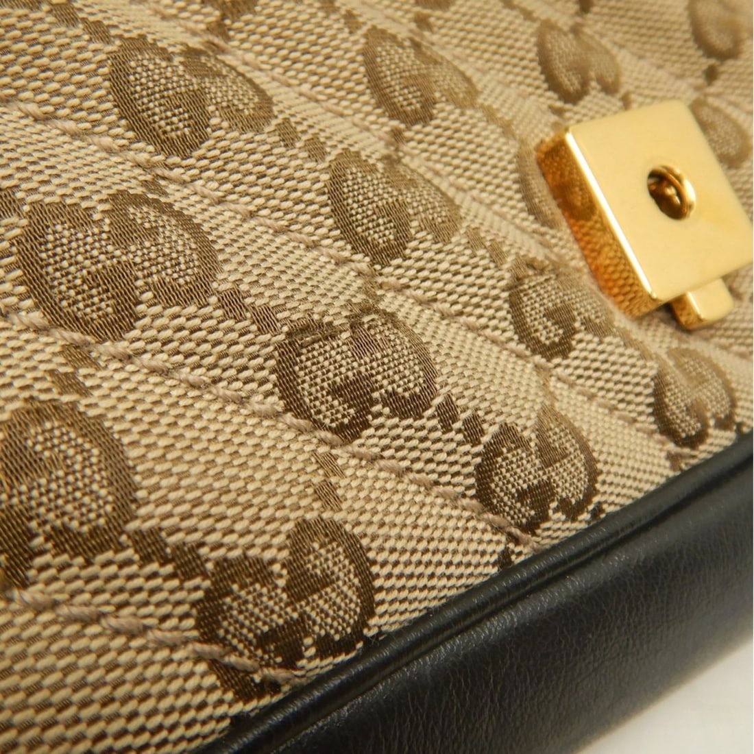 Chanel barrette - 16