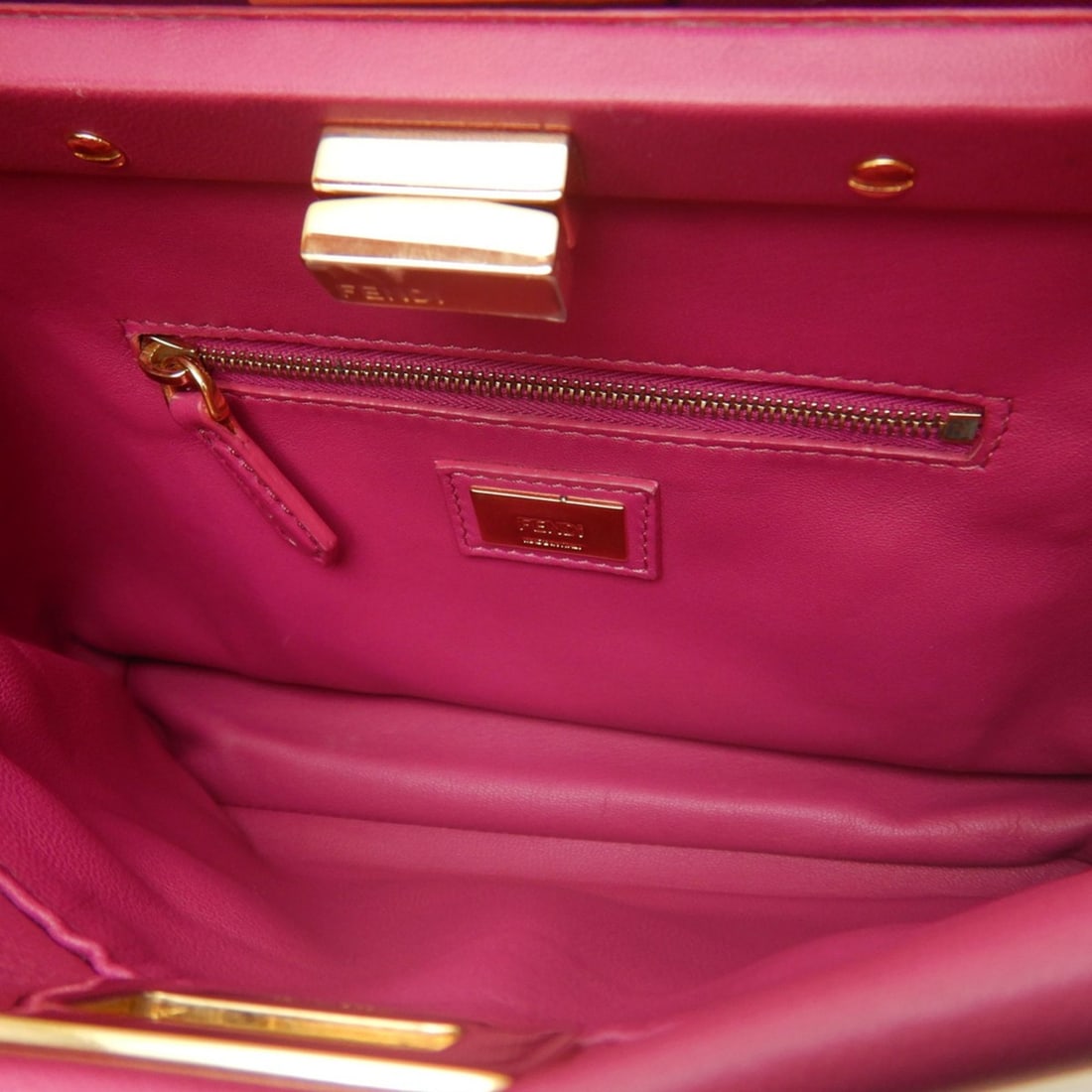 Chanel shoulder bag - 16