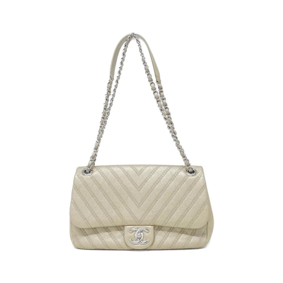 Chanel 93849 Shoulder Bag: --- Catalog ---Category: SizeSize (HxWxD): 16cm x 27cm x 6cm / 6.29'' x 10.62'' x 2.36''Category: DesignType: Shoulder bagColor: GoldGender: WomenMaterial: Leather Hardware Color: SilverLeather/Fur