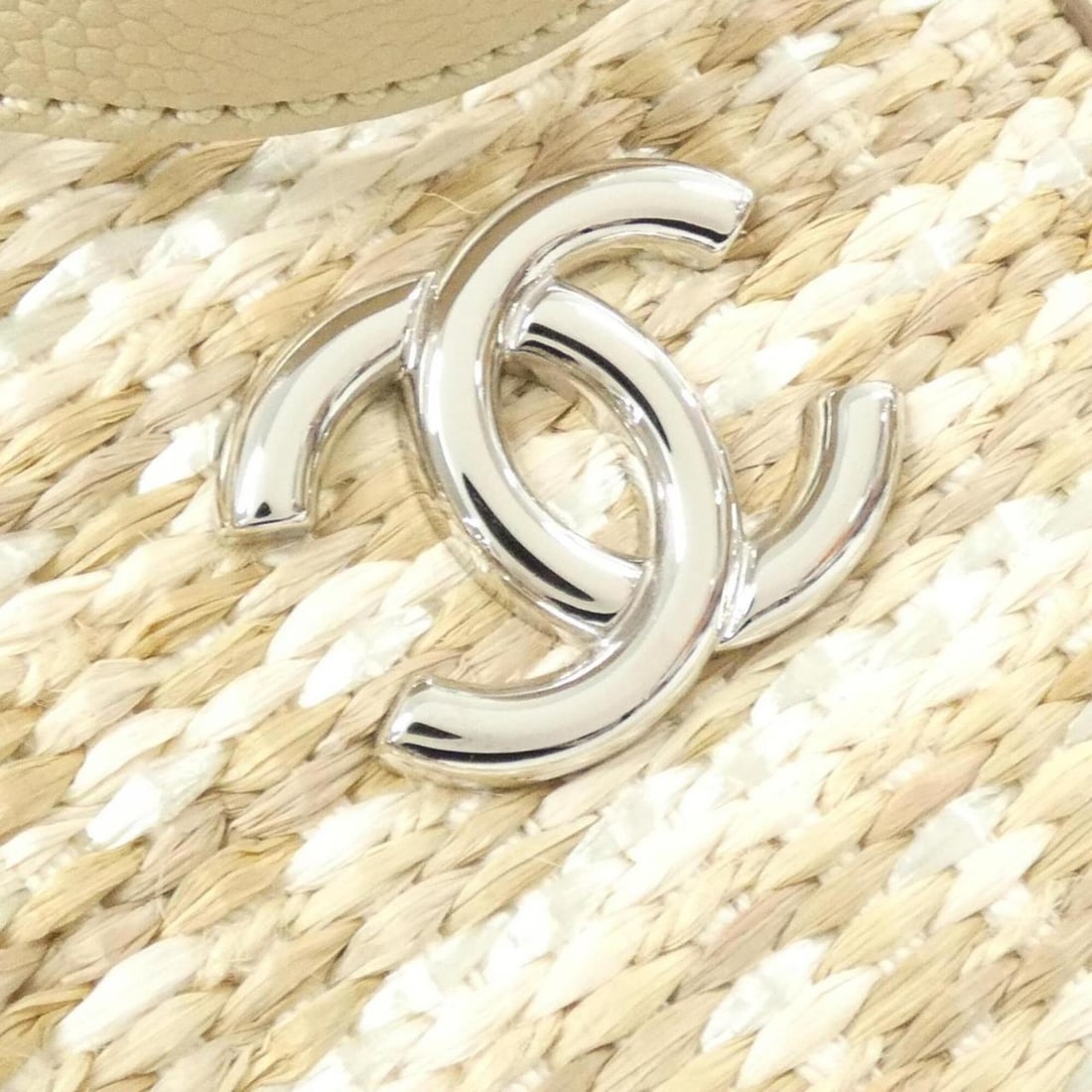 Chanel 69726 handbag - 7