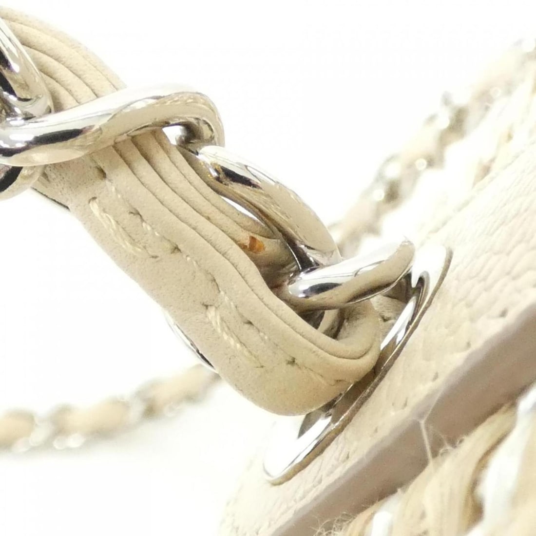 Chanel 69726 handbag - 8