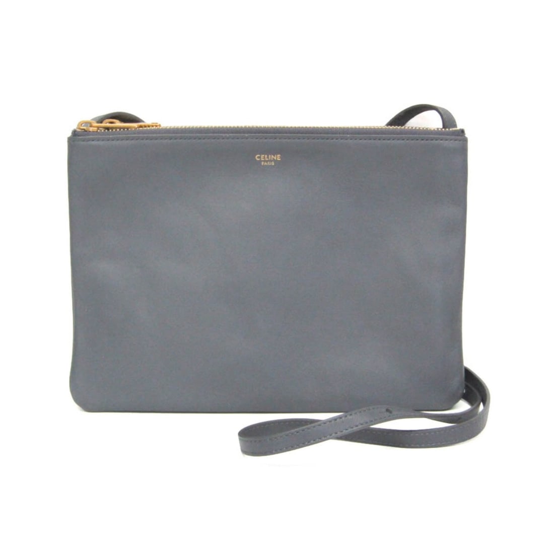 Celine Trio Large 171453 Women's Leather Crossbody Bag,Shoulder Bag Gray: --- Catalog ---Category: SizeSize (HxWxD): 17cm x 25cm x 3cm / 6.69'' x 9.84'' x 1.18''Strap Length: 94cm - 114cm / 37'' - 44.88''Category: DesignType: Crossbody bag, Shoulder bagColor: GrayGender: