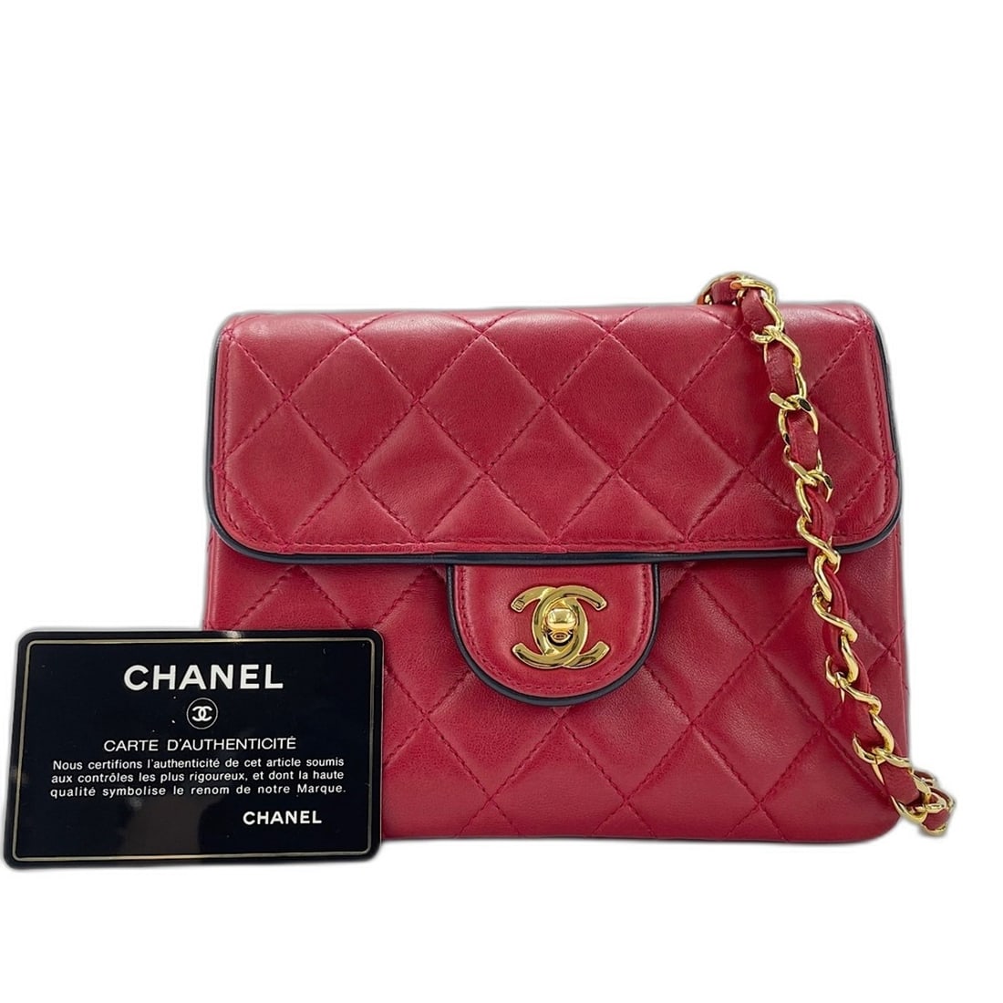 Chanel Mini Matelassé Shoulder Bag, Red: --- Catalog ---Category: SizeSize (HxWxD): 13cm x 17cm x 6cm / 5.11'' x 6.69'' x 2.36''Category: DesignType: Shoulder bagColor: Red colorGender: WomenCategory: GeneralBrand: Chanel--- Item List ---Sec