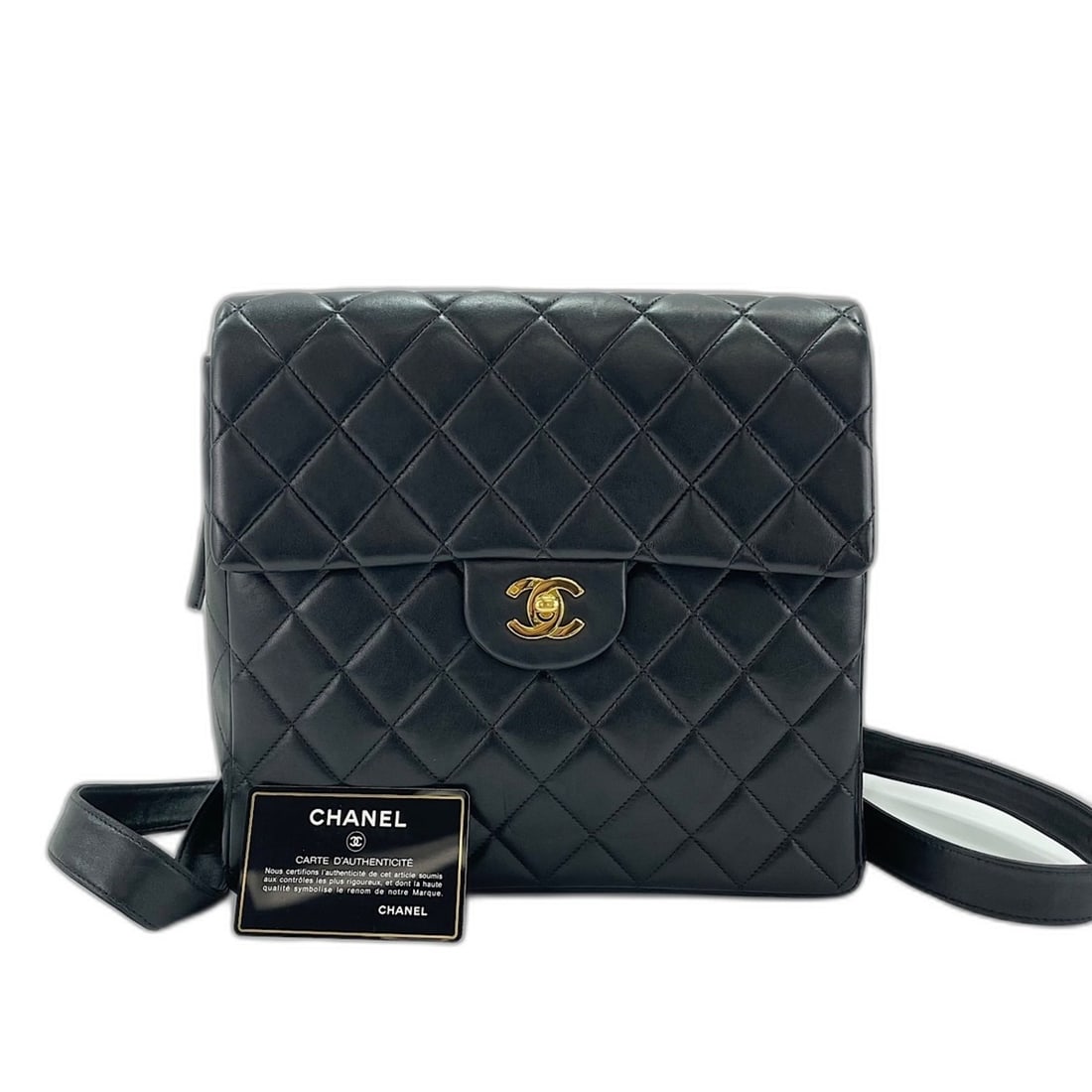 Chanel Matelassé 25 Backpack, Black: --- Catalog ---Category: SizeSize (HxWxD): 25cm x 25cm x 8cm / 9.84'' x 9.84'' x 3.14''Strap Length: 85cm / 33.46''Category: DesignType: BackpackColor: BlackGender: WomenCategory: GeneralLine: Matelas