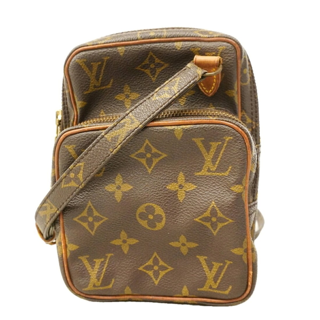 Louis Vuitton Monogram Mini Amazon Shoulder Bag M45238 Brown Women's: --- Catalog ---Category: SizeSize (HxWxD): 18cm x 12cm x 8cm / 7.08'' x 4.72'' x 3.14''Category: DesignType: Shoulder bagColor: BrownGender: WomenCategory: GeneralMPN: M45238Brand: Louis Vuitton--- It