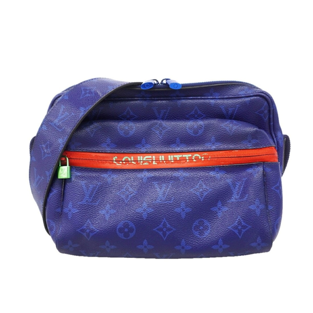 Louis Vuitton Monogram Pacific PM Bag/Body Bag M43829 Blue Men's: --- Catalog ---Category: SizeSize (HxWxD): 19cm x 25cm x 8cm / 7.48'' x 9.84'' x 3.14''Category: DesignType: Sling bagColor: BlueGender: MenCategory: GeneralMPN: M43829Brand: Louis Vuitton--- Item Lis