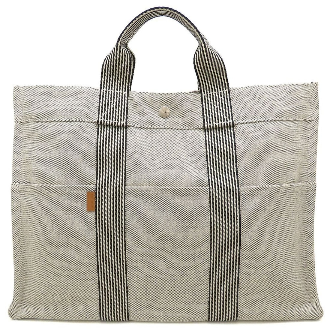 HERMES Fourre-Tout MM Handbag, Canvas, Gray, Women's, 353506: --- Catalog ---Category: SizeSize (HxWxD): 32cm x 42cm x 10cm / 12.59'' x 16.53'' x 3.93''Category: DesignType: HandbagColor: GrayGender: WomenMaterial: Canvas Category: GeneralBrand: HermesCountry of