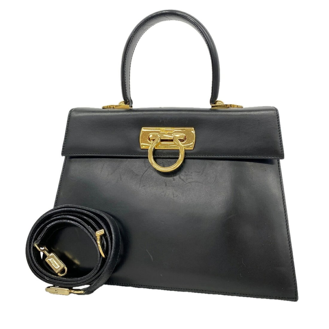 Salvatore Ferragamo Gancini Leather Handbag, Black, 2-way Bag for Women, P3434324: --- Catalog ---Category: SizeSize (HxWxD): 20cm x 27.5cm x 10cm / 7.87'' x 10.82'' x 3.93''Category: DesignType: HandbagColor: BlackGender: WomenMaterial: Leather Hardware Color: GoldCategory: General