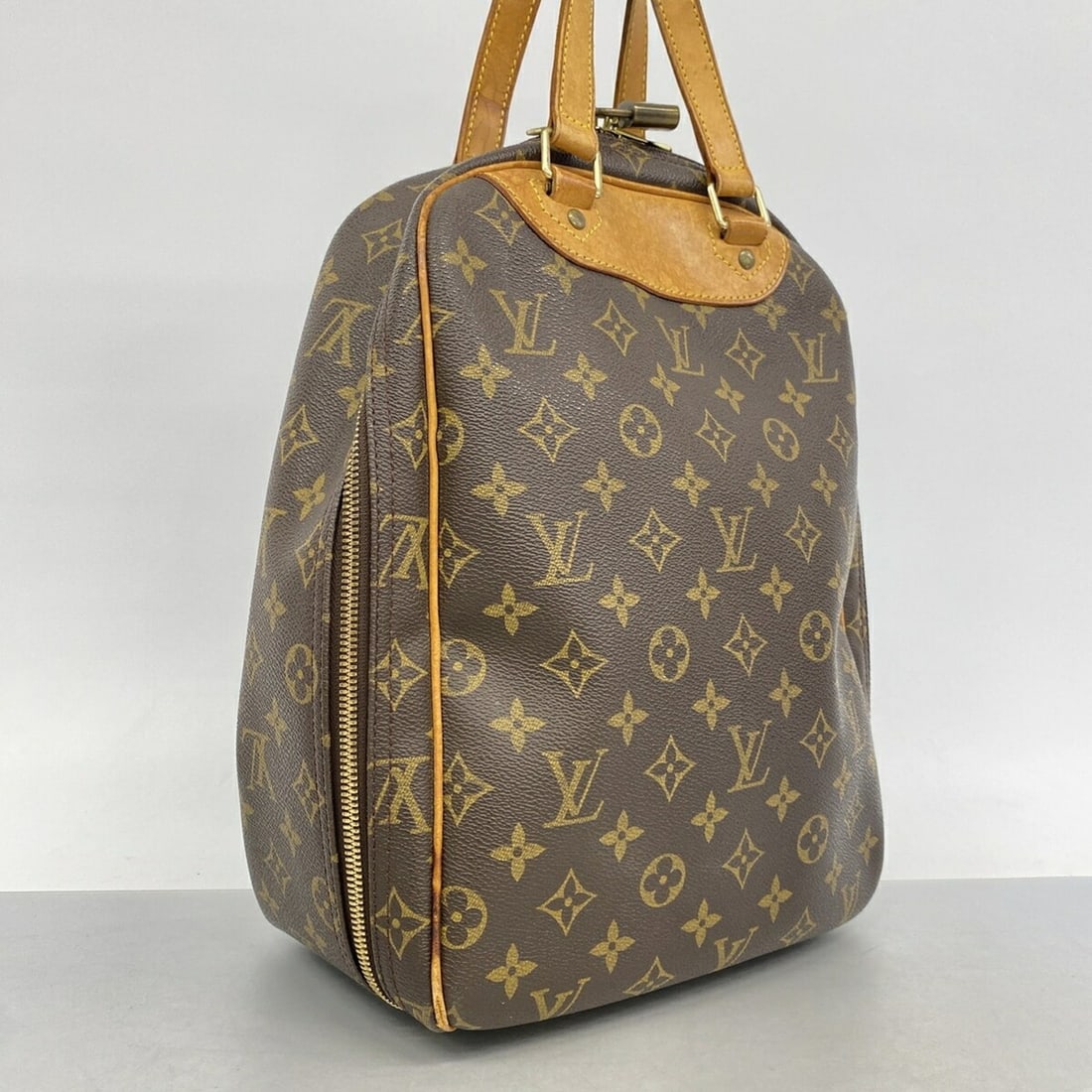 Louis Vuitton Monogram Excursion handbag, brown, for women. - 2