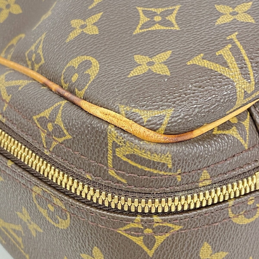 Louis Vuitton Monogram Excursion handbag, brown, for women. - 7