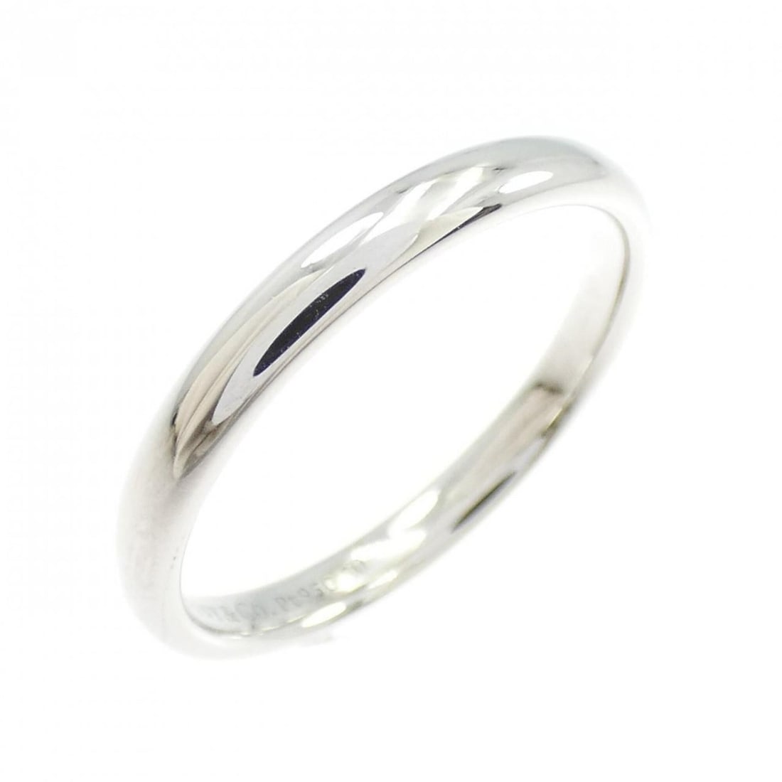 Tiffany & Co. Wedding Band Ring: --- Catalog ---Category: SizeJP Size: 13US Size: 6.5Category: DesignType: Band ringGender: WomenMaterial: Platinum 950Category: GeneralBrand: Tiffany--- Item List ---Section: ConditionRanking: Rank
