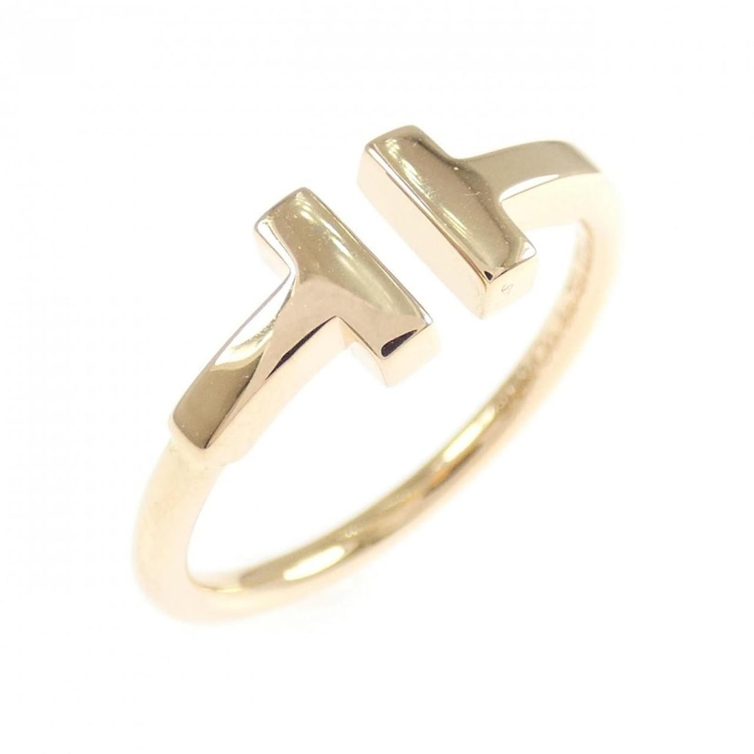 Tiffany T Wire Ring: --- Catalog ---Category: SizeJP Size: 10.5US Size: 5.5Category: DesignType: Band ringGender: WomenMaterial: Pink gold (18K)Category: GeneralBrand: Tiffany--- Item List ---Section: ConditionRanking: