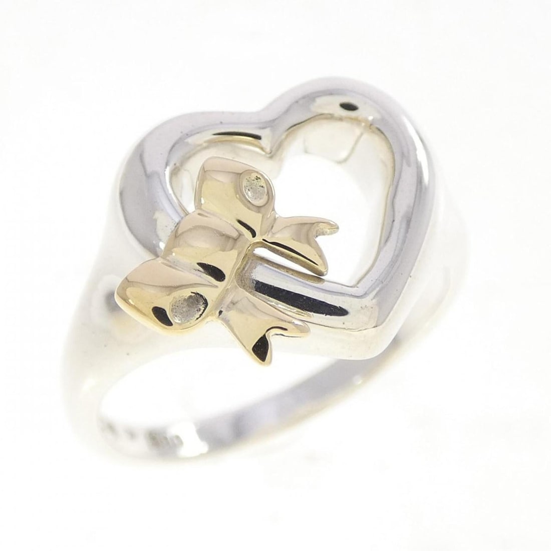 Tiffany & Co. 925 750YG Ring: --- Catalog ---Category: SizeJP Size: 11.5US Size: 6Category: DesignType: Band ringGender: WomenMaterial: Silver 925, Yellow gold (18K)Category: GeneralBrand: Tiffany--- Item List ---Section: