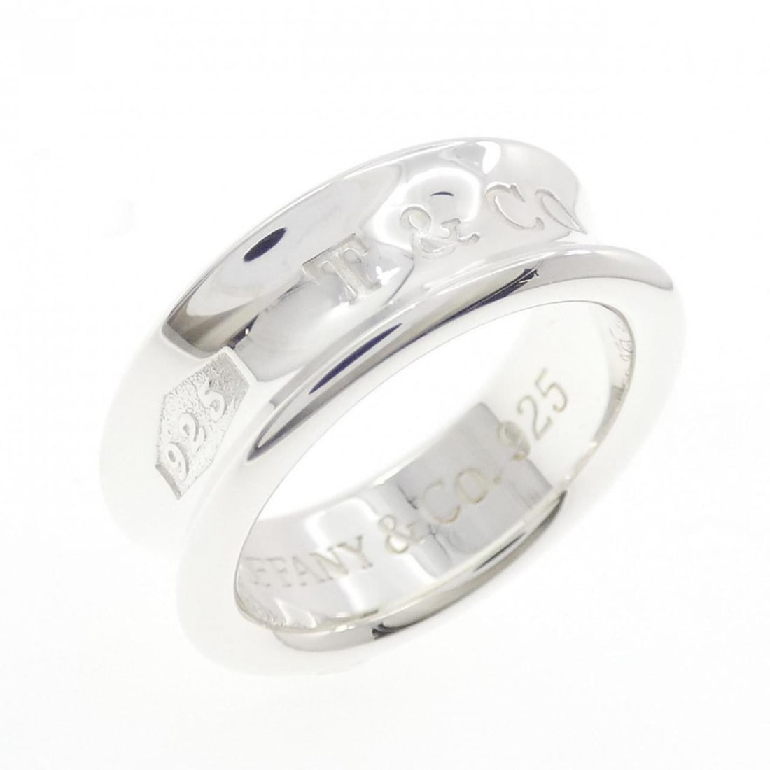 Tiffany & Co. 1837 Ring: --- Catalog ---Category: SizeJP Size: 9US Size: 5Category: DesignType: Band ringGender: WomenMaterial: Silver 925Category: GeneralBrand: Tiffany--- Item List ---Section: ConditionRanking: Rank SA