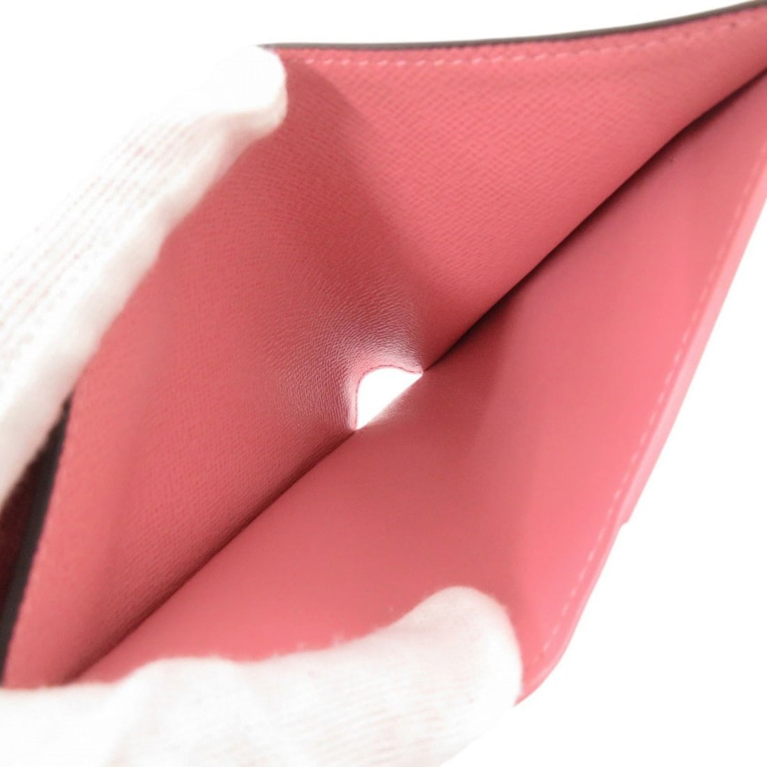 Van Cleef & Arpels Perlee Medium Ring - 6