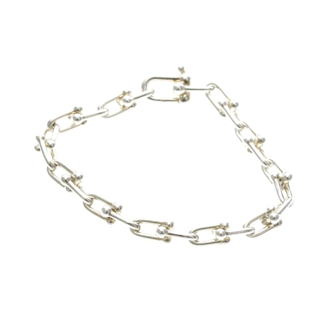 Tiffany Hardware Small Bracelet Silver 925 No Stone Charm Bracelet Silver: --- Catalog ---Category: SizeWidth: 5.2cm / 2.04''Length: 15.5cm / 6.1''Weight: 16g / 0.56oz.Category: DesignType: Charm braceletColor: SilverMetal: SilverStone: No StoneStyle: FashionGender: Men,Wome