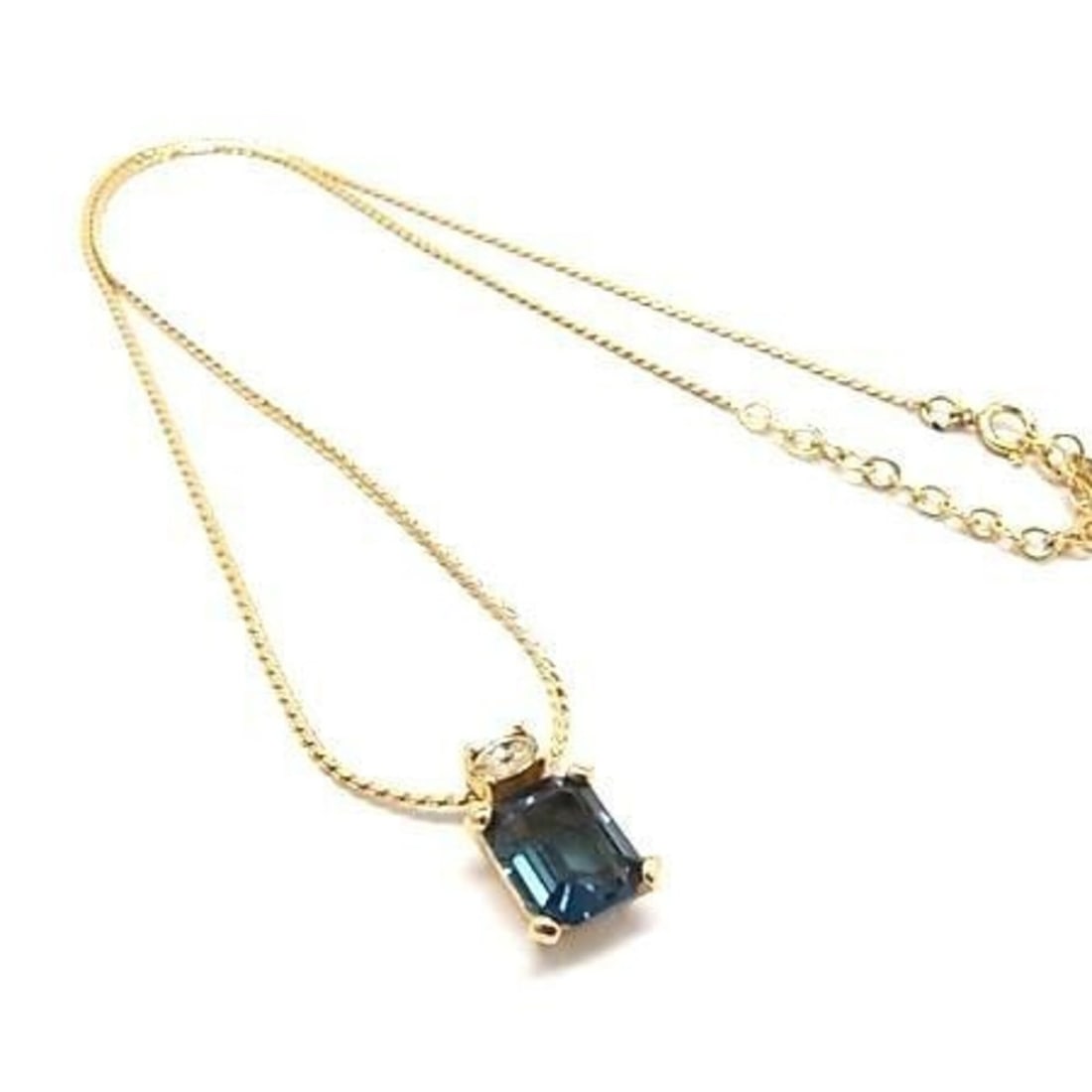Christian Dior Necklace, Gold and Blue Metal Rhinestone, Women's, Square Stone: --- Catalog ---Category: SizePendant Size: 15mm x 8mm / 0.59'' x 0.31''Neck Circumference: 44 cm / 17.32''Category: DesignColor: Blue, GoldStone: RhinestoneGender: WomenMaterial: MetalPendant Type: Pe