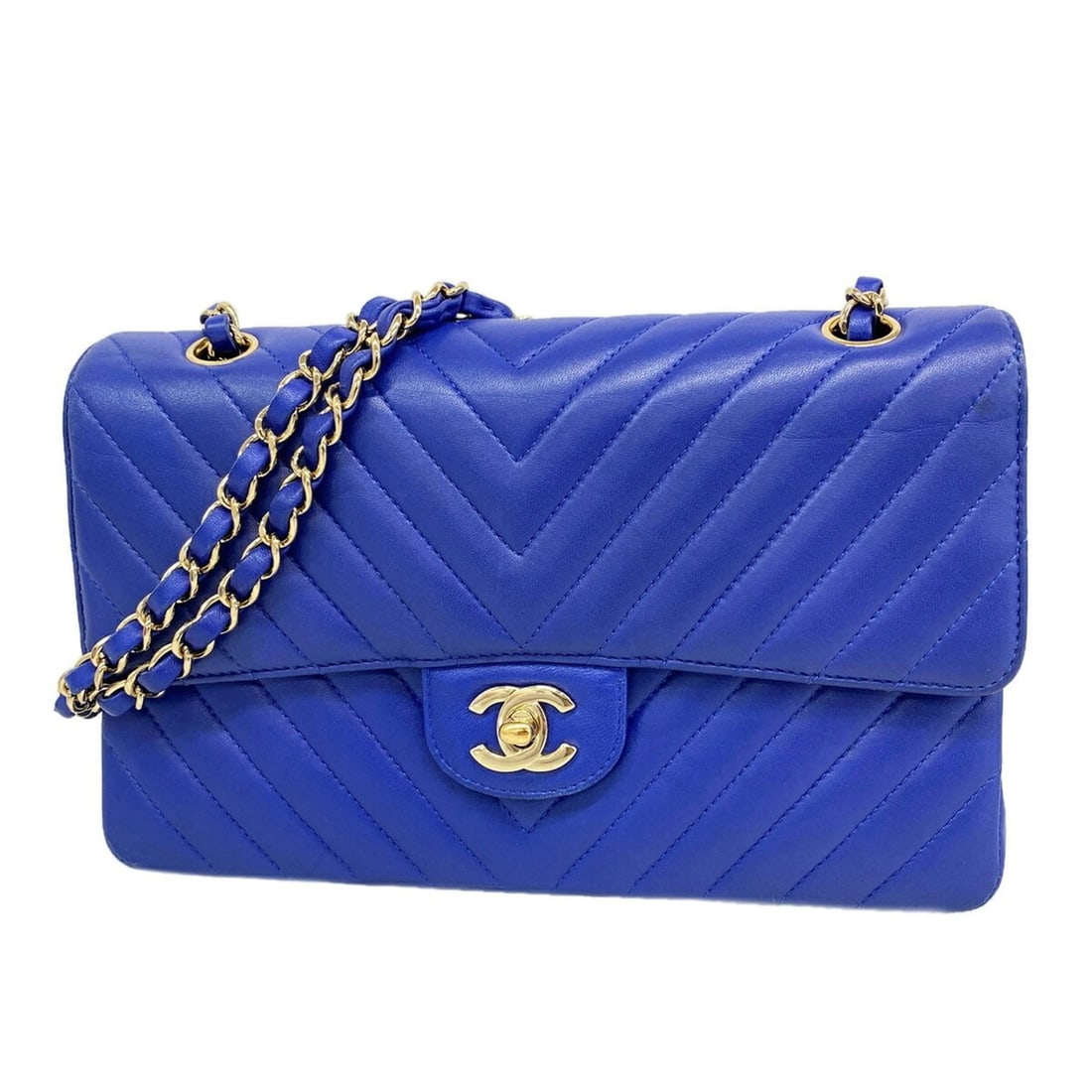 Chanel Shoulder Bag, Double Flap, Chain, Chevron Pattern, Lambskin, Blue, Women's, OP014216: --- Catalog ---Category: SizeSize (HxWxD): 18cm x 25cm x 6.5cm / 7.08'' x 9.84'' x 2.55''Category: DesignType: Shoulder bagColor: BlueGender: WomenMaterial: Leather Hardware Color: SilverLeather/Fur T