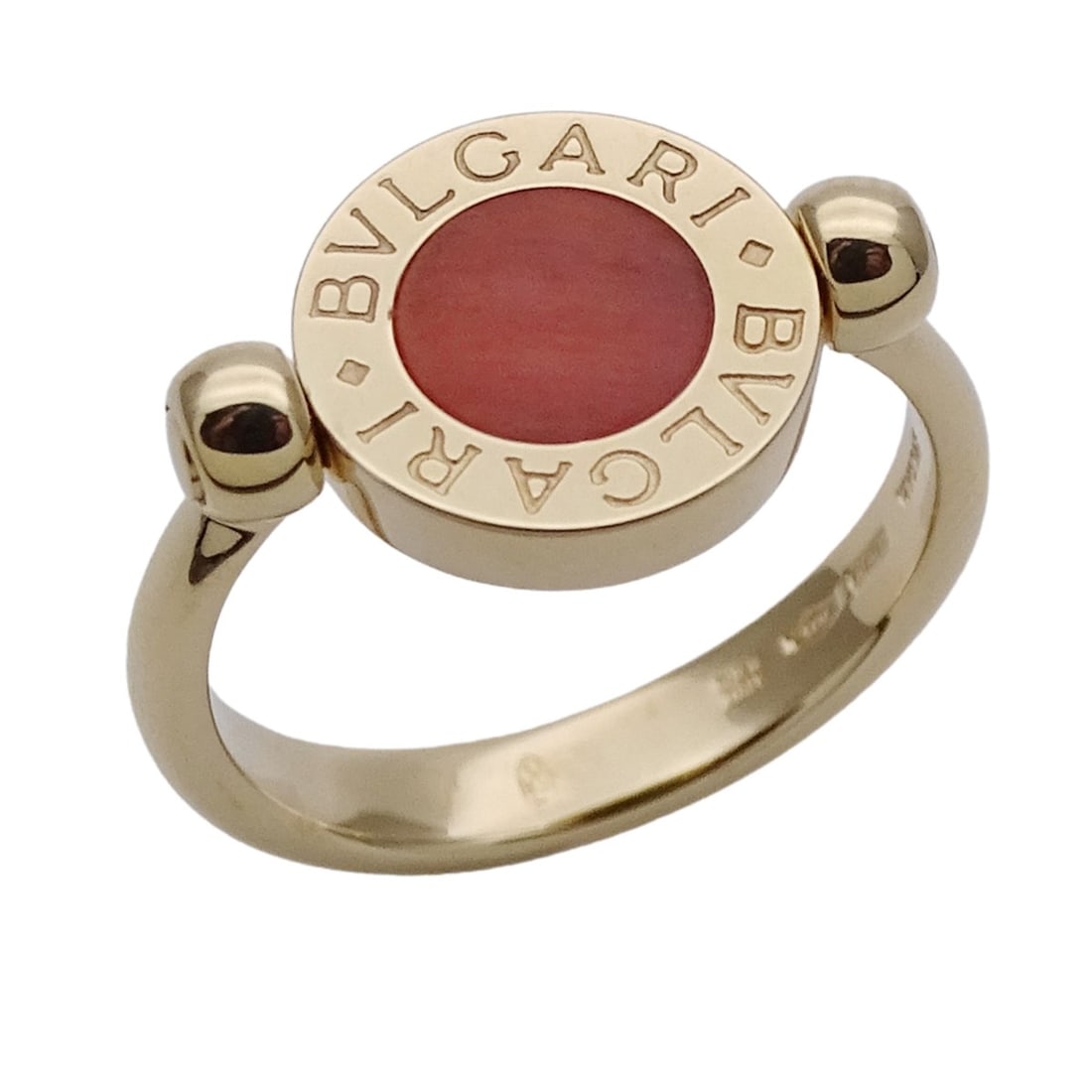 Bulgari BVLGARI Ring for Women, Brand Ring, 750YG, Onyx, Coral, Flip, Yellow Gold, Approx.: --- Catalog ---Category: SizeJP Size: 8US Size: 4.5Category: DesignType: Band ringColor: Yellow goldGender: WomenMaterial: Yellow gold (18K)Category: GeneralBrand: BvlgariCountry of Origin: Italy--- I