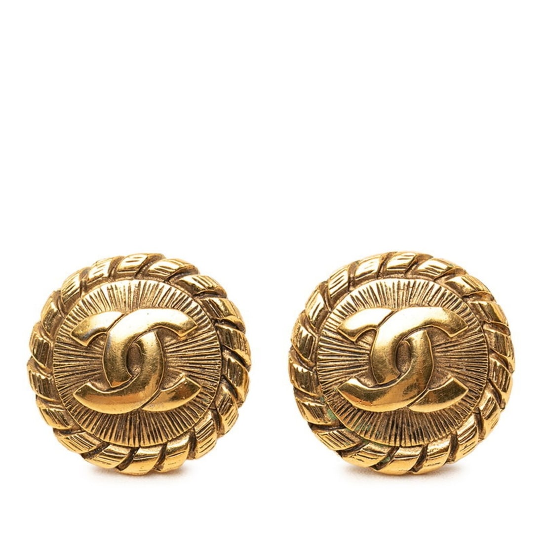 Chanel Vintage Coco Mark Earrings, Gold Plated, Women's CHANEL: --- Catalog ---Category: SizeSize (HxWxD): 28.80mm x 28.80mm / 1.13'' x 1.13''Category: DesignType: Clip earringsColor: GoldGender: WomenMaterial: Gold platingCategory: GeneralBrand: Chanel--- Item Li