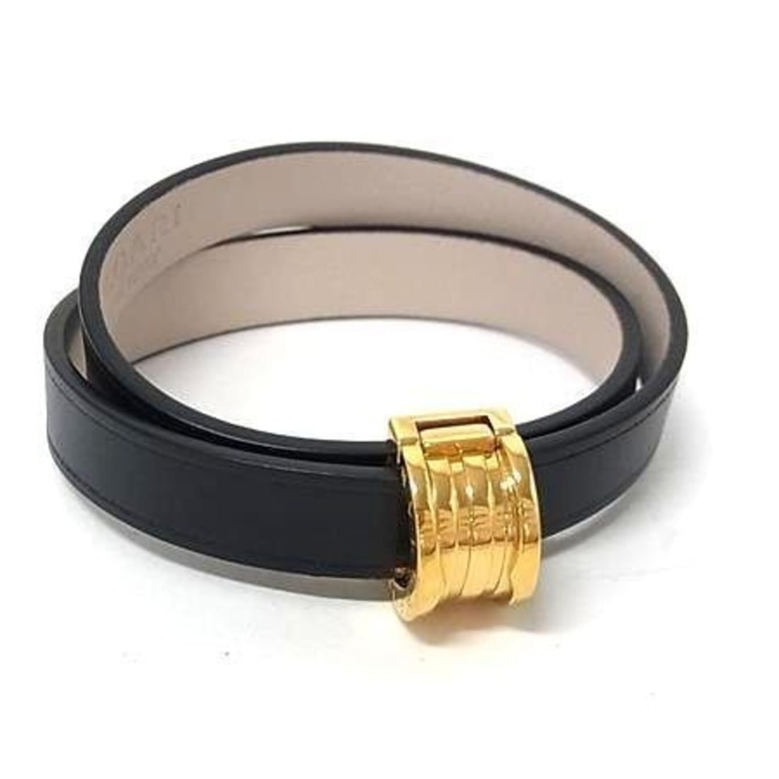 BVLGARI B.zero1 Double Bracelet, Black Leather, Women's: --- Catalog ---Category: SizeLength: 15cm / 5.9''Category: DesignType: Charm braceletColor: BlackGender: WomenMaterial: LeatherCategory: GeneralBrand: BvlgariCountry of Origin: Italy--- Item List ---S