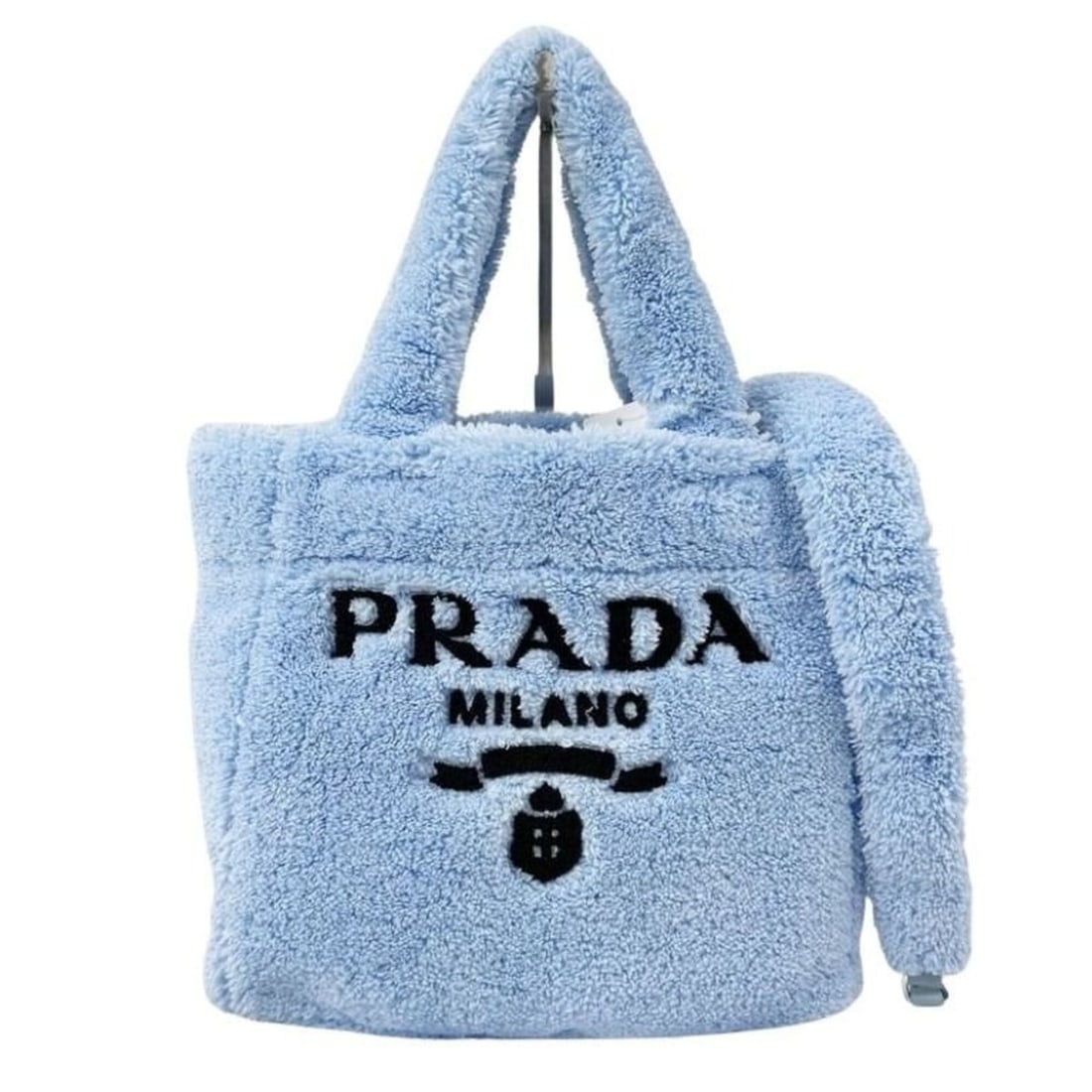 PRADA Shearling Mini Tote Handbag 1BG447 Blue Pile Women's Shoulder Bag: --- Catalog ---Category: SizeSize (HxWxD): 23cm x 23cm x 8cm / 9.05'' x 9.05'' x 3.14''Category: DesignType: Handbag, Shoulder bagColor: BlueGender: WomenMaterial: Pile fabric Category: GeneralBrand: 