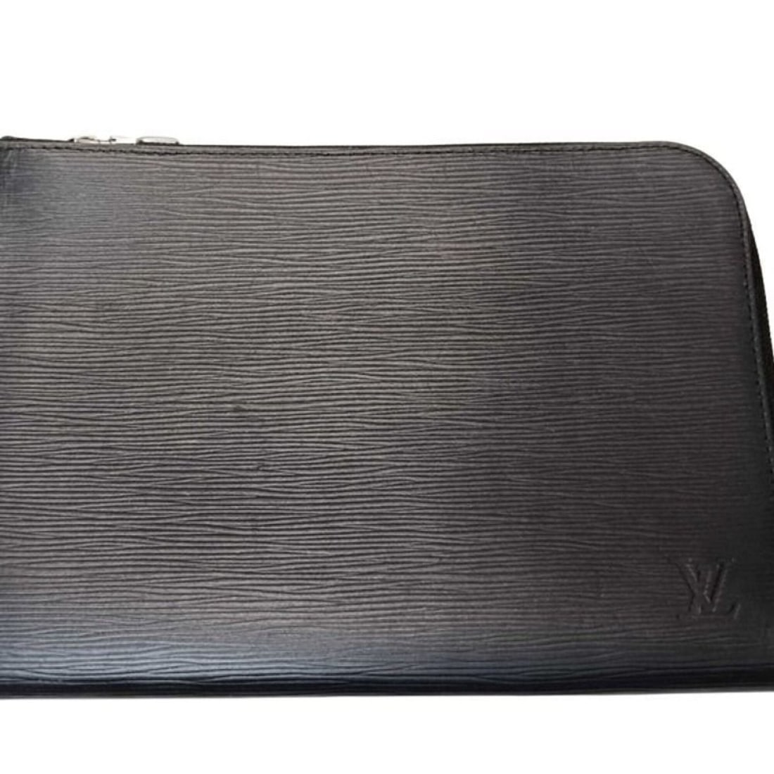 LOUIS VUITTON Pochette Jour PM Clutch Bag M62646 Black Epi Leather Men's: --- Catalog ---Category: SizeSize (HxWxD): 20cm x 27cm x 2cm / 7.87'' x 10.62'' x 0.78''Category: DesignType: Clutch bag, PochetteColor: BlackGender: MenMaterial: Epi leather Category: GeneralBrand: L