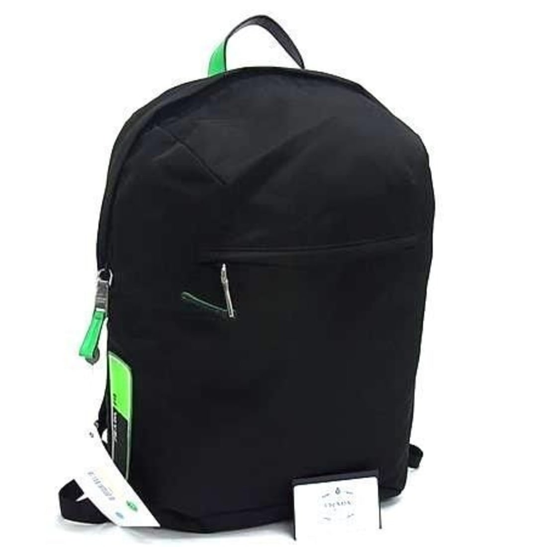 PRADA Tessuto Backpack 2VZ021 Black Green Nylon Men's: --- Catalog ---Category: SizeSize (HxWxD): 45cm x 32.5cm x 17cm / 17.71'' x 12.79'' x 6.69''Category: DesignType: BackpackColor: Black, GreenGender: MenMaterial: Nylon Category: GeneralBrand: PradaCou