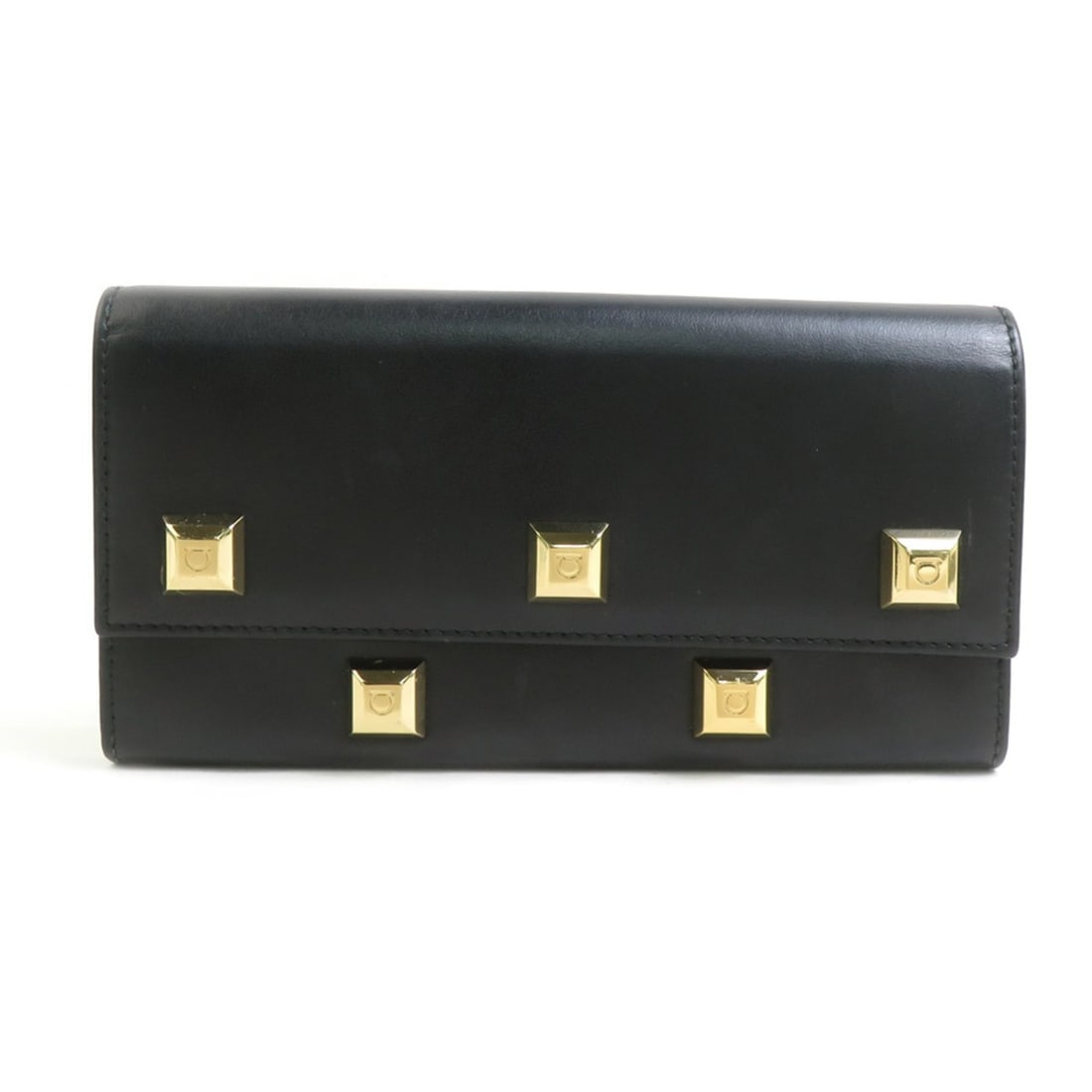 Salvatore Ferragamo long wallet, Gancini design, leather, black and gold, women's, e62166a: --- Catalog ---Category: SizeSize (HxWxD): 10cm x 19cm x 2cm / 3.93'' x 7.48'' x 0.78''Category: DesignType: Long wallet (bi-fold)Color: BlackGender: WomenMaterial: Leather Category: GeneralBrand:
