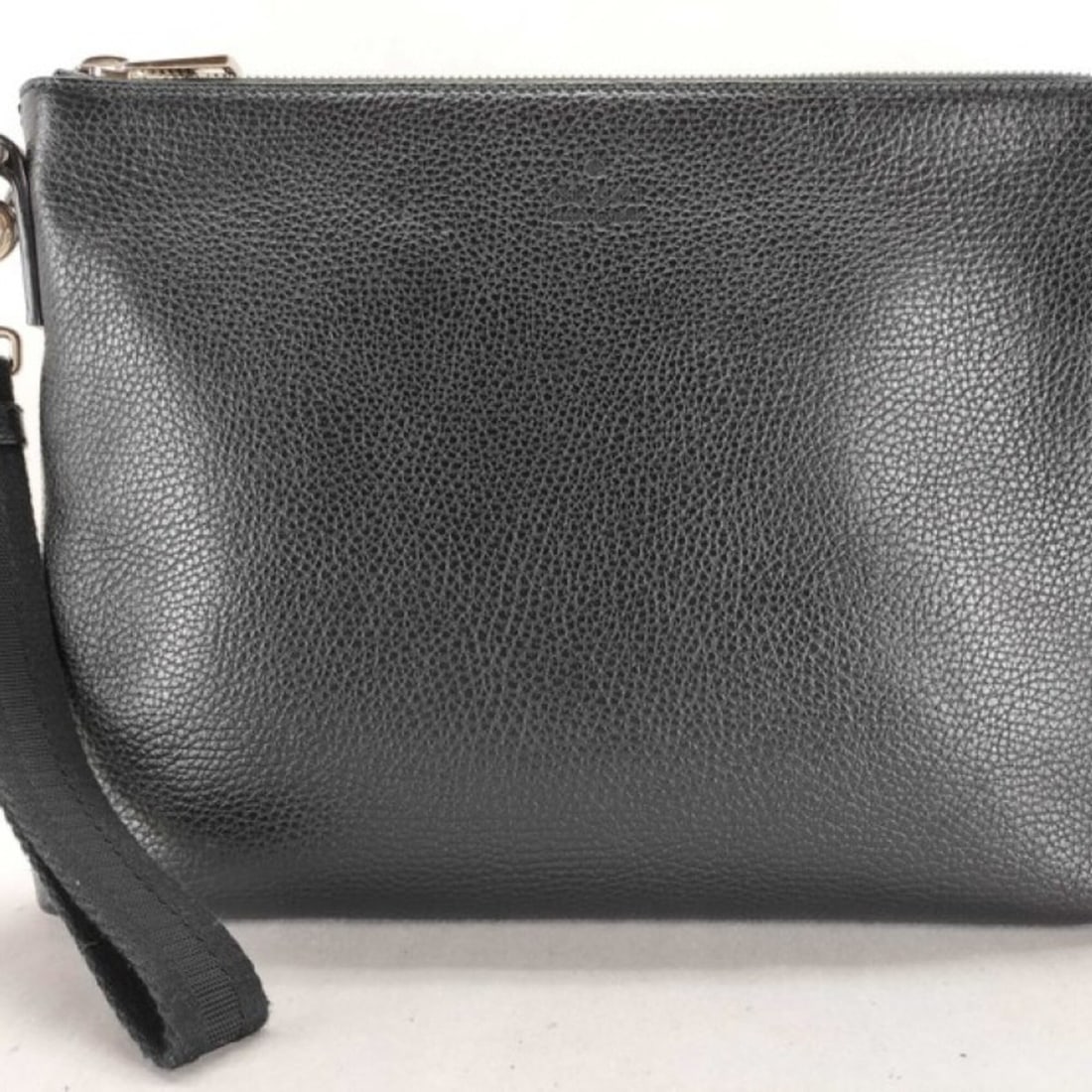 GUCCI Cosmopolis Clutch Bag 387075 Black Leather Men's: --- Catalog ---Category: SizeSize (HxWxD): 22.5cm x 30cm x 4cm / 8.85'' x 11.81'' x 1.57''Category: DesignType: Clutch bagColor: BlackGender: MenMaterial: Leather Category: GeneralMPN: 387075Brand: