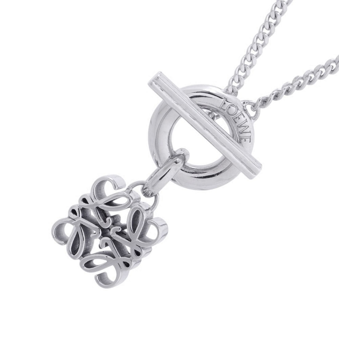 Loewe Anagram Necklace, SV925 Silver, J821241X07 LOEWE Necklace: --- Catalog ---Category: SizePendant Size: 12mm x 21.1mm / 0.47'' x 0.83''Neck Circumference: 45.5 cm / 17.91''Category: DesignColor: SilverGender: WomenMaterial: Silver 925Necklace Type:
