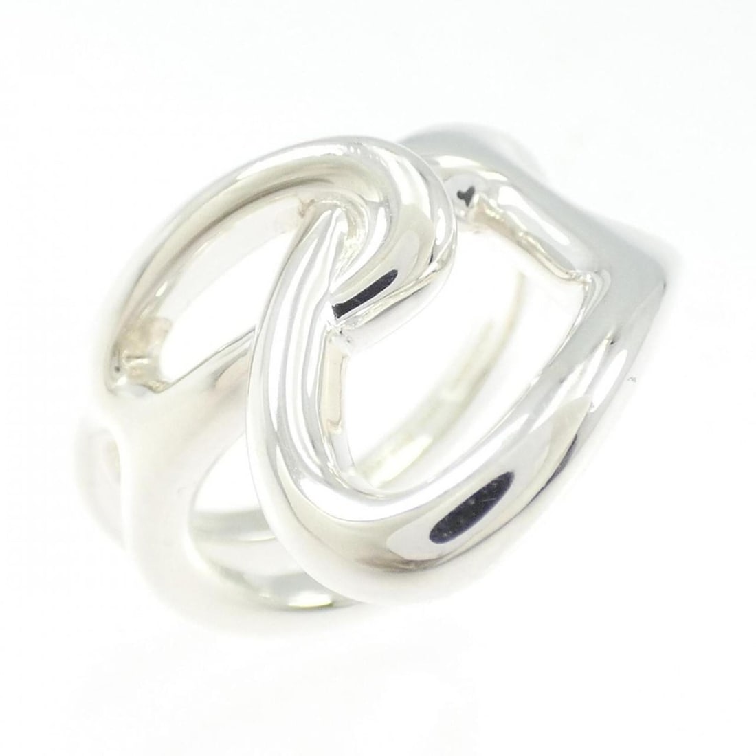 Hermes Hermès Chaine d'Ancre Punk Ring: --- Catalog ---Category: SizeUS Size: 6.5Brand Size: 52Category: DesignType: Band ringGender: WomenMaterial: Silver 925Category: GeneralMPN: H121644BBrand: Hermes--- Item List ---Section: ConditionRan