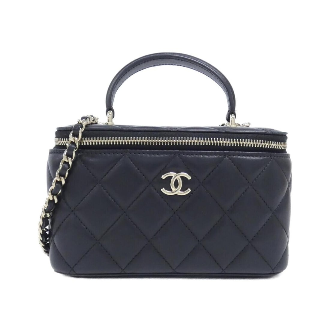 Chanel AP2199 handbag: --- Catalog ---Category: SizeSize (HxWxD): 10cm x 16cm x 8cm / 3.93'' x 6.29'' x 3.14''Category: DesignType: HandbagColor: BlackGender: WomenMaterial: Leather Hardware Color: GoldLeather/Fur Type: