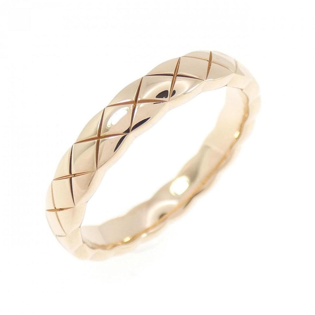Chanel Coco Crush Mini Ring: --- Catalog ---Category: SizeUS Size: 6Brand Size: 51Category: DesignType: Band ringGender: WomenMaterial: Pink gold (18K)Category: GeneralMPN: J11785Brand: Chanel--- Item List ---Section: ConditionRa