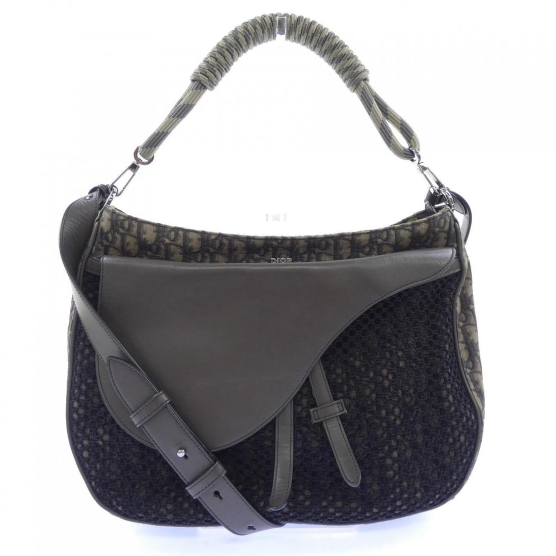 Christian Dior Dior SADDLE Oblique WS10783 Handbag: --- Catalog ---Category: SizeSize (HxWxD): 27.5cm x 38.5cm x 15cm / 10.82'' x 15.15'' x 5.9''Category: DesignType: HandbagColor: Beige, Black, BrownGender: MenCategory: GeneralMPN: WS10783Brand: