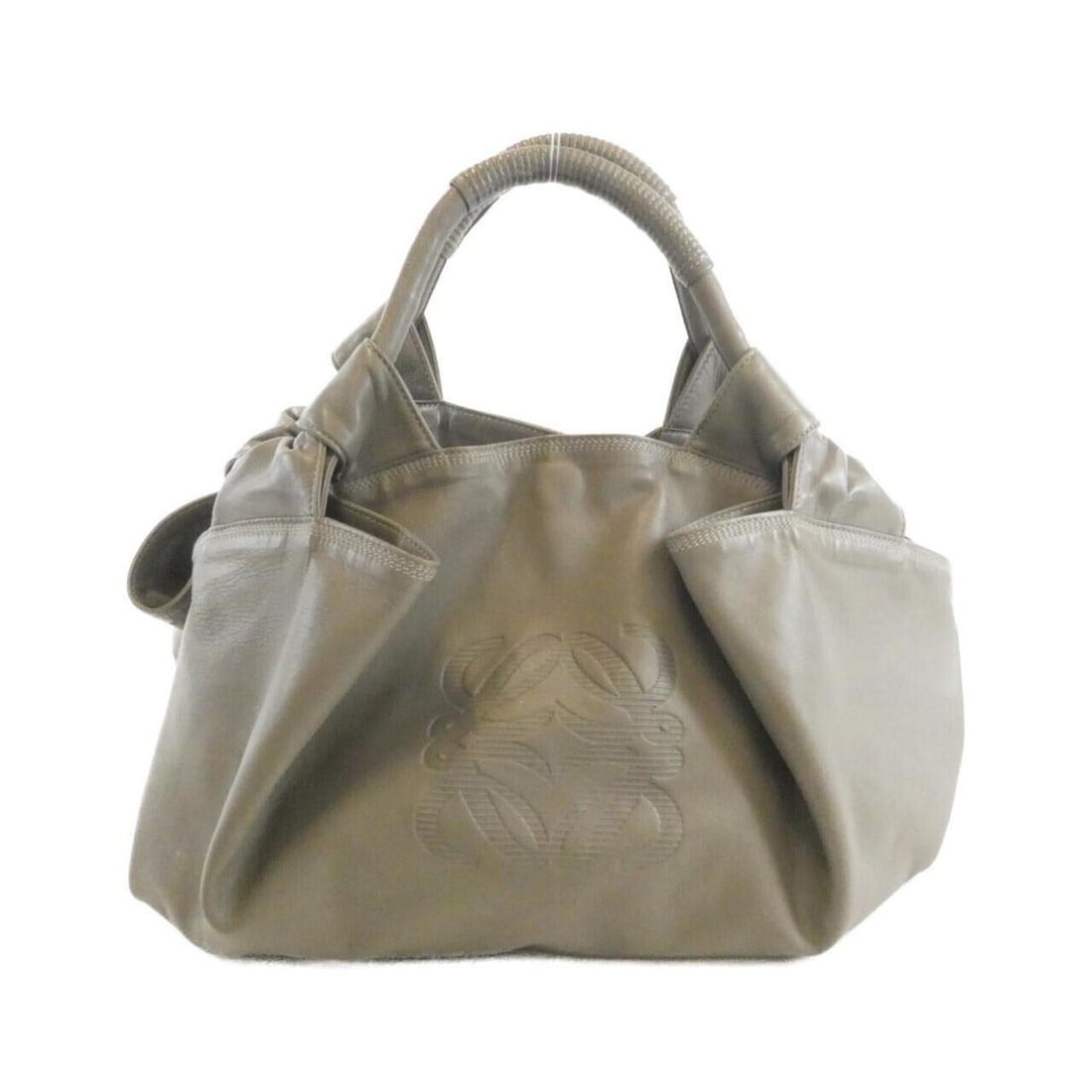 Loewe Briza Handbag: --- Catalog ---Category: SizeSize (HxWxD): 28cm x 48cm x 15cm / 11.02'' x 18.89'' x 5.9''Category: DesignType: HandbagColor: GrayGender: WomenMaterial: Leather Category: GeneralBrand: Loewe--- Item
