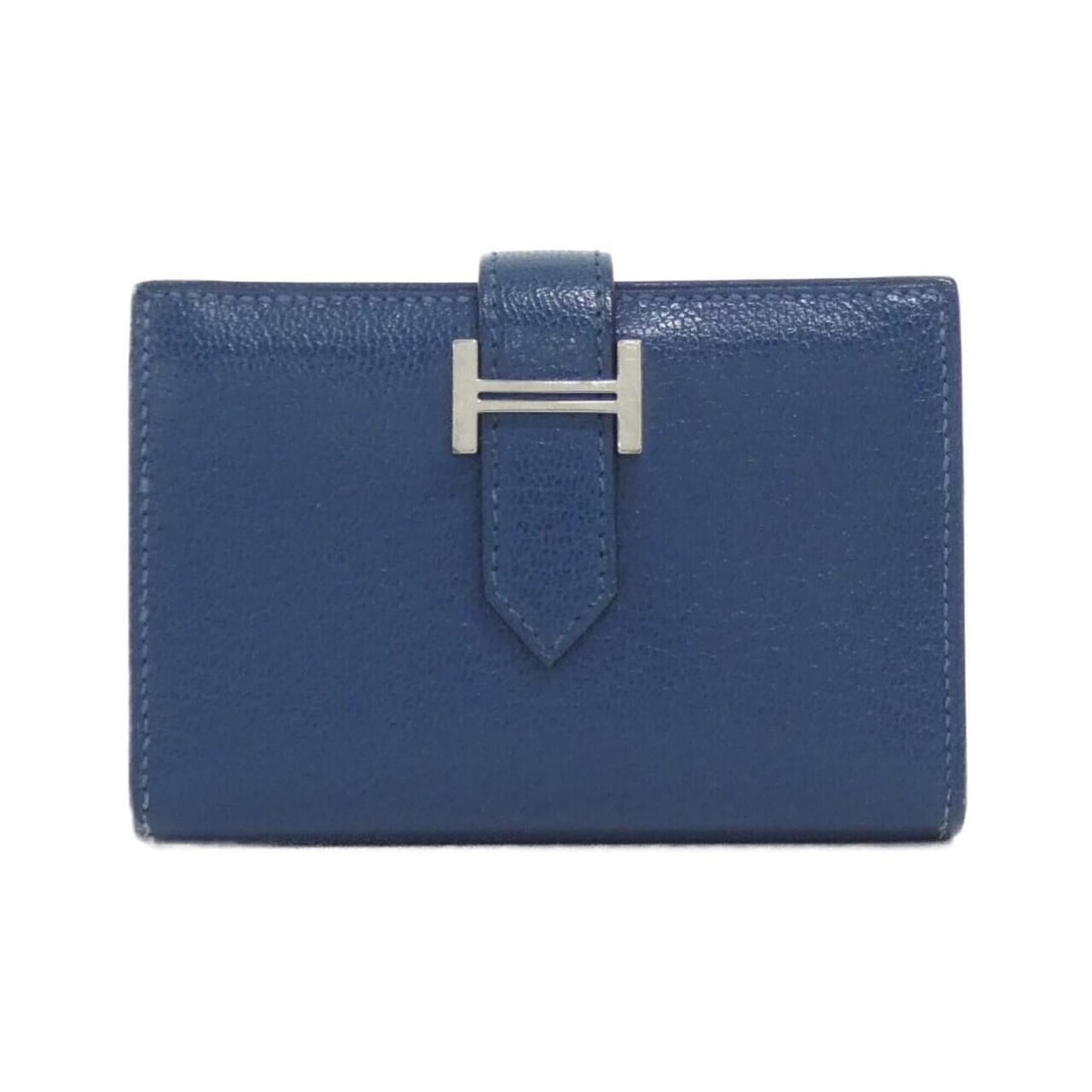 Hermes Bearn 039805CK Business Card Holder/Card Case: --- Catalog ---Category: DesignType: Card caseColor: Deep blueGender: Men,WomenMaterial: Chevre leather Category: GeneralMPN: 039805CKBrand: HermesCategory: Physical PropertiesSize (HxWxD): 7cm x 10cm