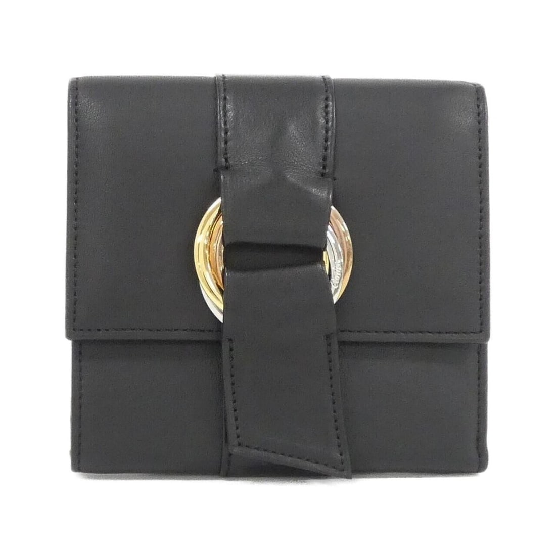 Cartier L3000665 Wallet: --- Catalog ---Category: SizeSize (HxWxD): 11cm x 11cm x 2cm / 4.33'' x 4.33'' x 0.78''Category: DesignType: Wallet (tri-fold)Color: BlackGender: WomenCategory: GeneralMPN: L3000665Brand: Cartier--- I