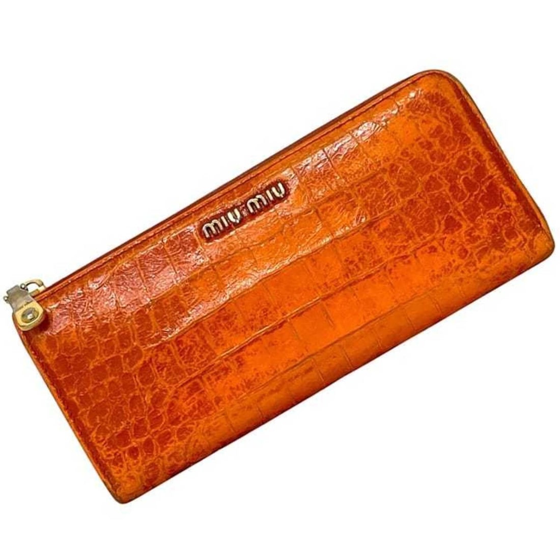 Miu Miu Miu L-shaped long wallet, MIUMIU leather, embossed, orange, women's.: --- Catalog ---Category: SizeSize (HxWxD): 9cm x 19.5cm x 2.5cm / 3.54'' x 7.67'' x 0.98''Category: DesignType: Long wallet (bi-fold)Color: OrangeGender: WomenMaterial: Leather Leather/Fur Type: Embos
